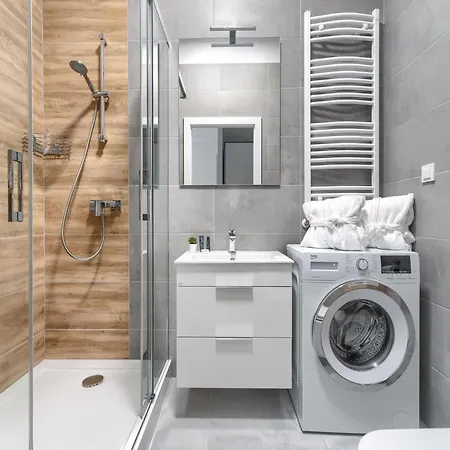 Apartment In Dziwnow Near Sandy Beach, Cleaning Included *